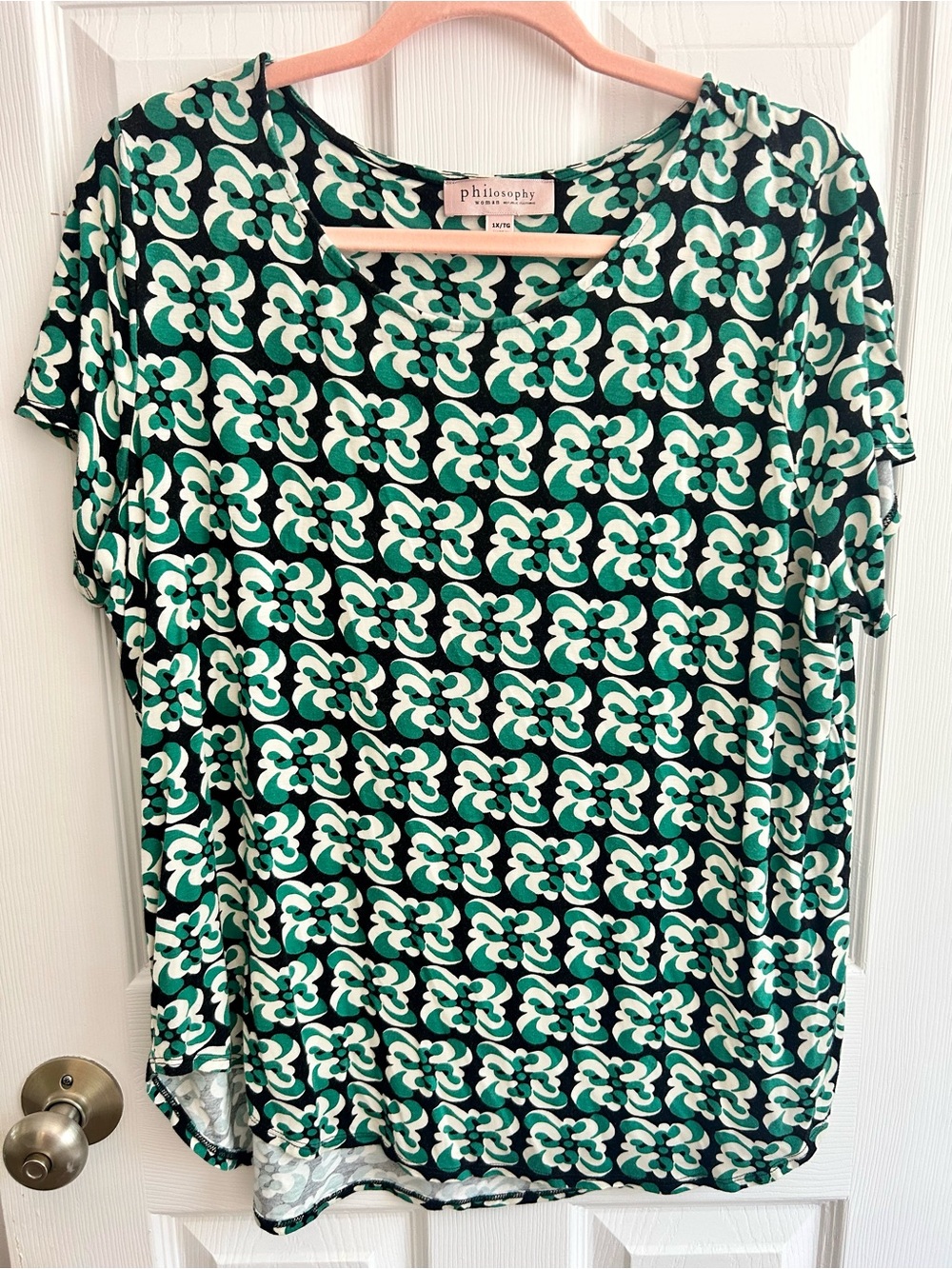 Philosophy Black, Teal & White Short Sleeve Geometric Floral Tee
